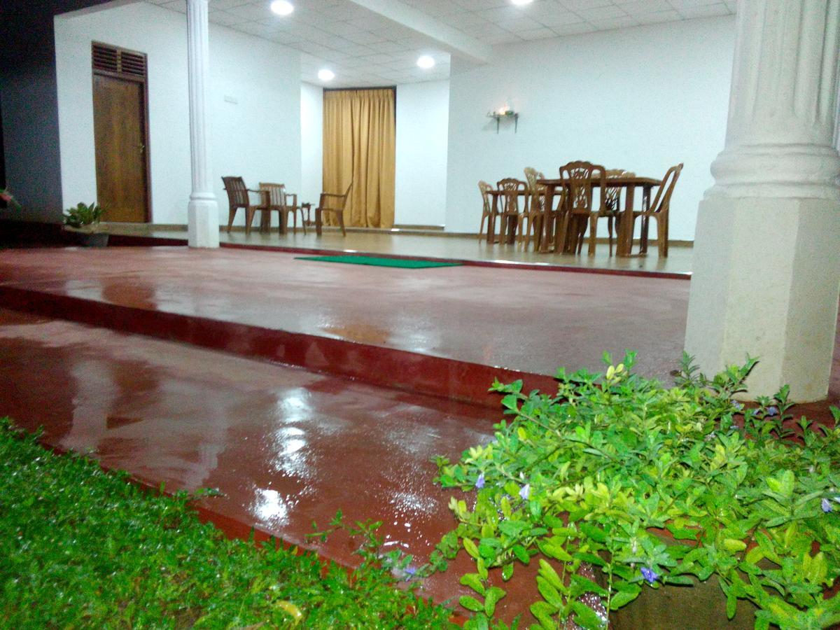 Siyapath Holiday Resort Polonnaruwa Esterno foto