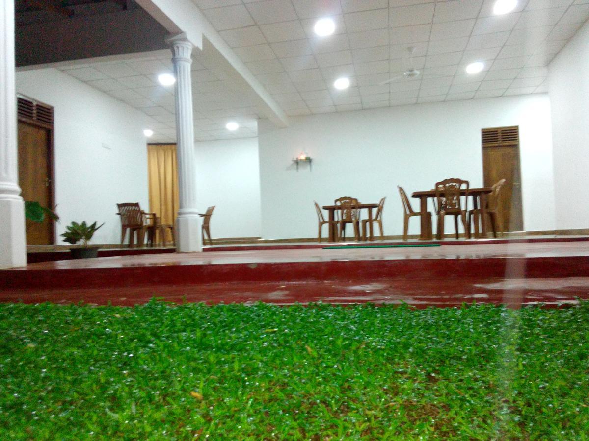 Siyapath Holiday Resort Polonnaruwa Esterno foto
