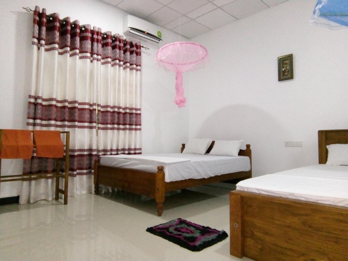 Siyapath Holiday Resort Polonnaruwa Esterno foto