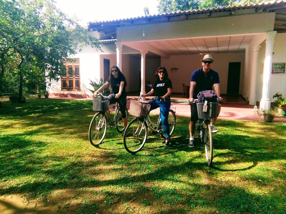 Siyapath Holiday Resort Polonnaruwa Esterno foto
